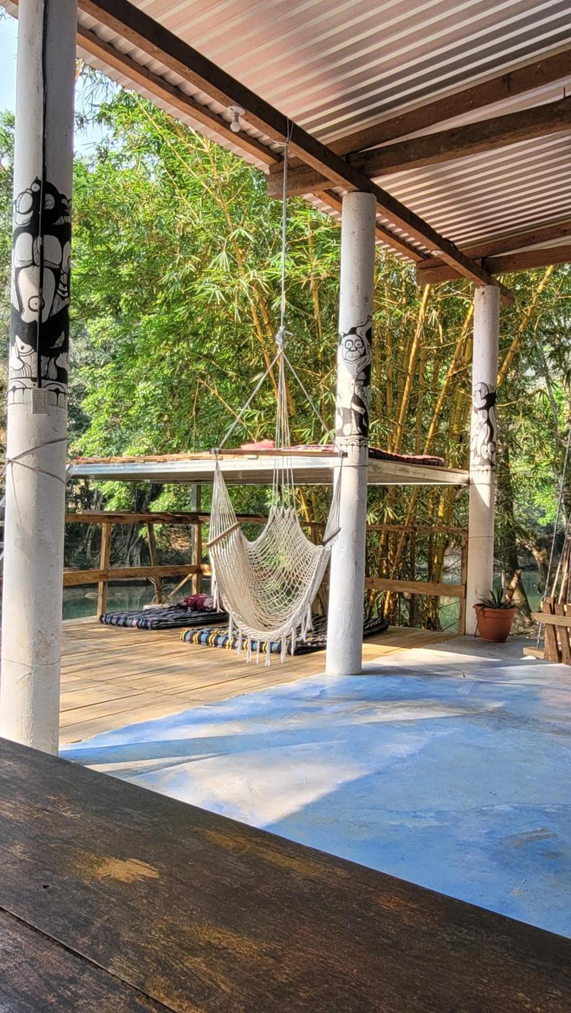 Pachamaya River Hostel Lanquin Luaran gambar