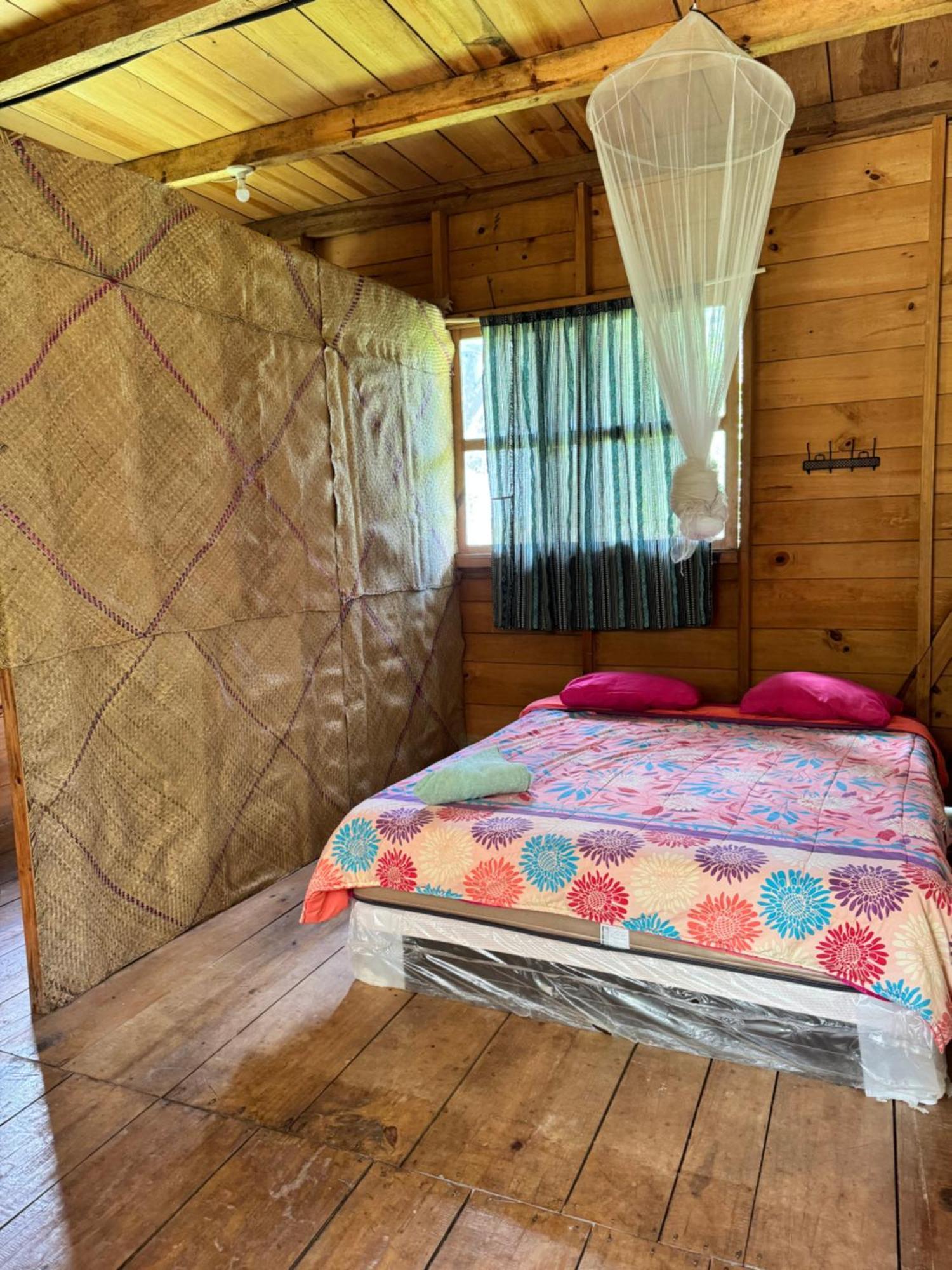 Pachamaya River Hostel Lanquin Luaran gambar