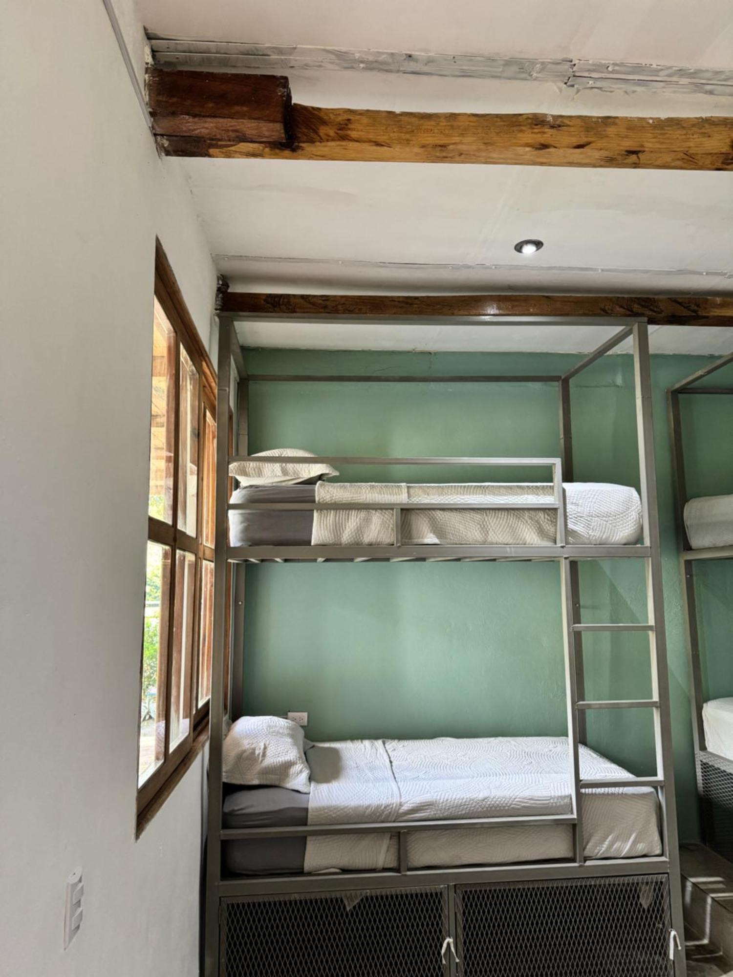 Pachamaya River Hostel Lanquin Luaran gambar